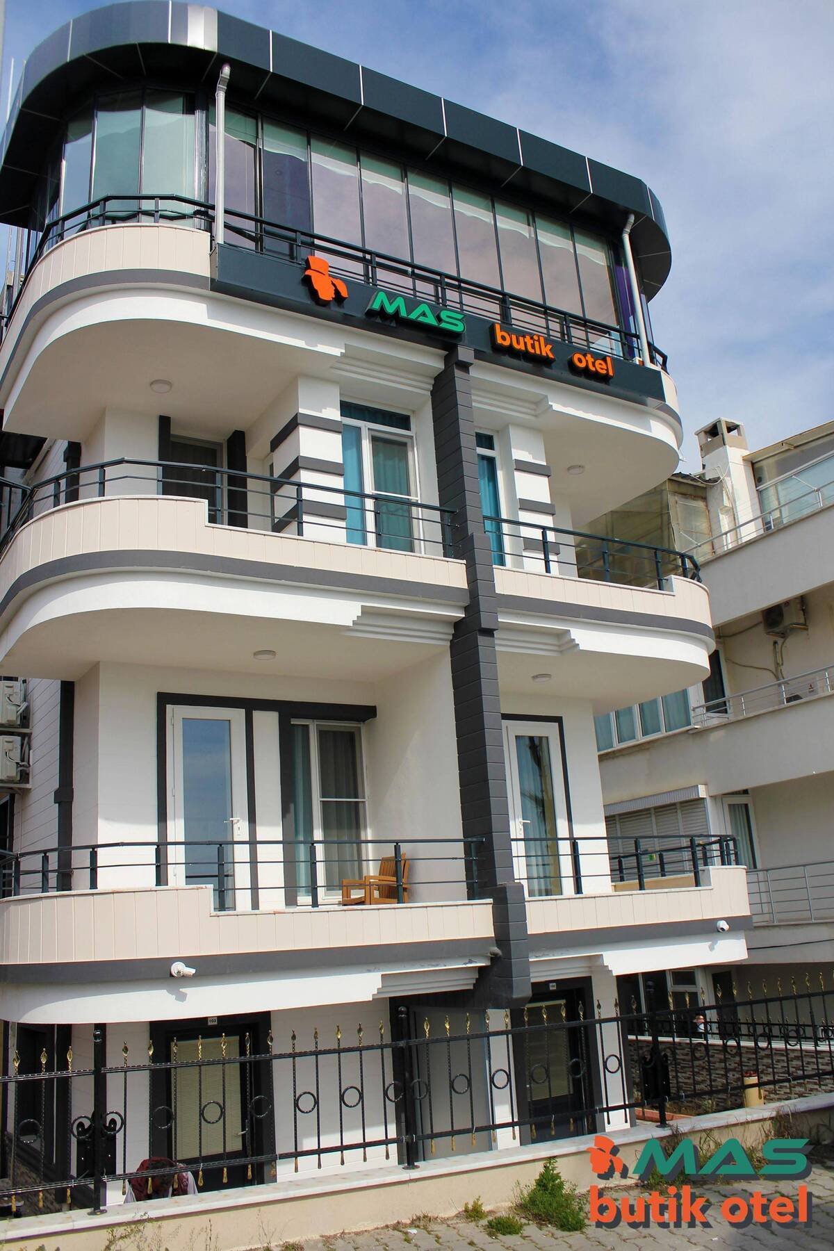 אדרמיט Mas Butik Otel מראה חיצוני תמונה