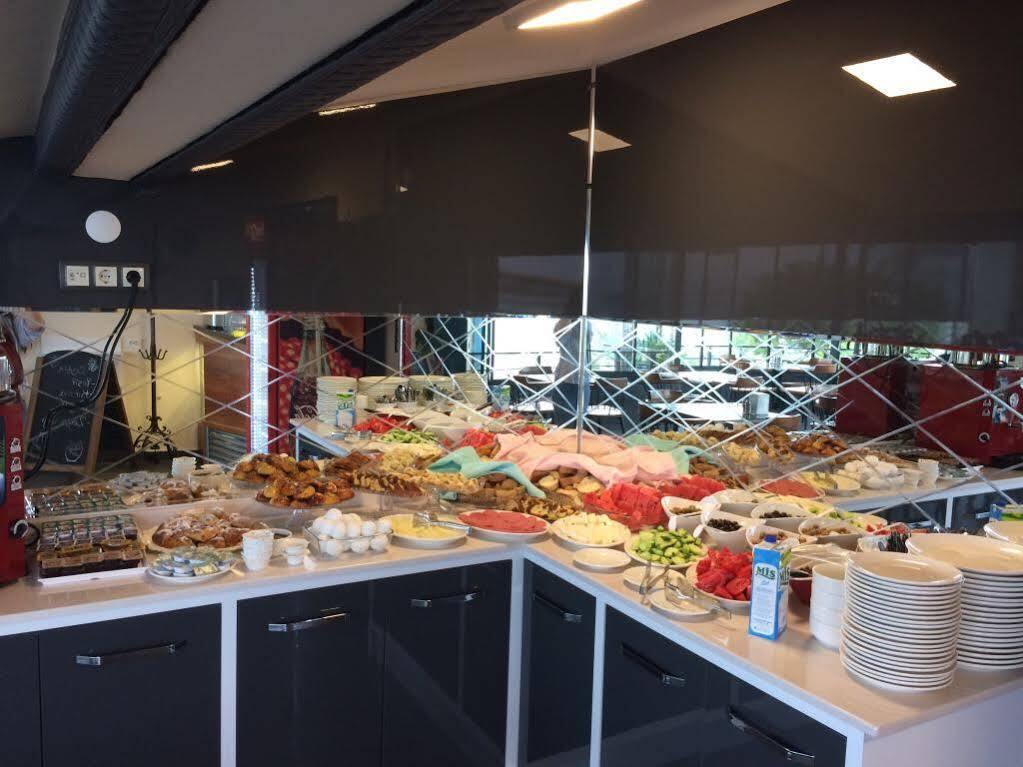 אדרמיט Mas Butik Otel מראה חיצוני תמונה